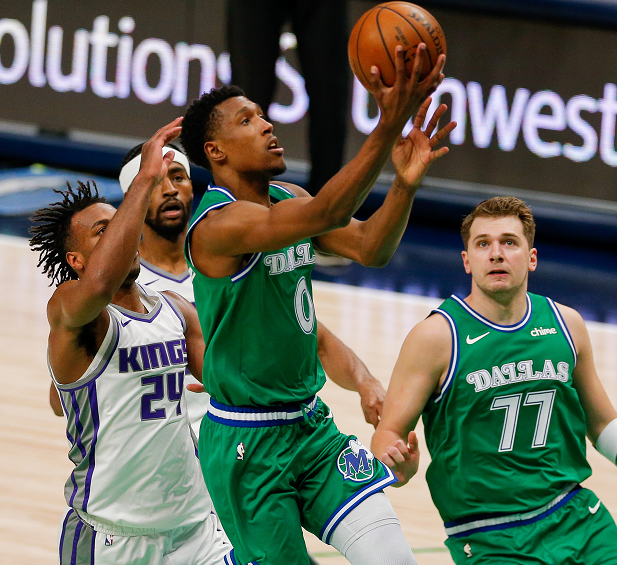  福克斯末节独取十七分，国王爆冷击败森林狼冲击季后赛